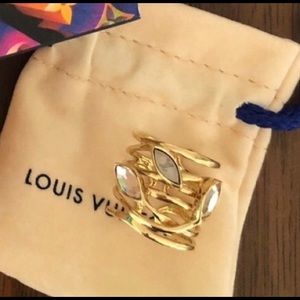NEW Louis Vuitton Wish Bone Ring, size S